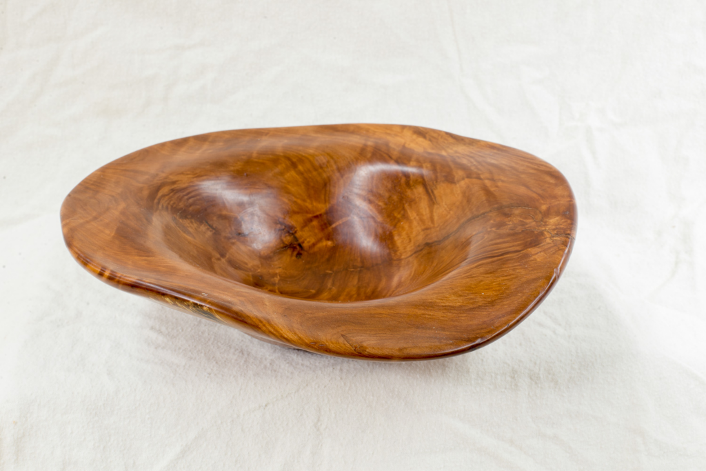Apple bowl, natural rim, 10.75 x 3.75 inches by Sandy Renna